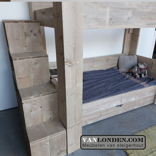 Steigerhouten hoogslaper Julot