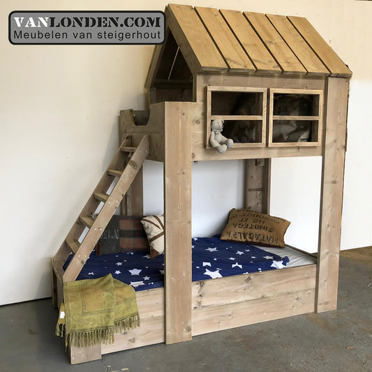 Steigerhouten huisjesbed Babette