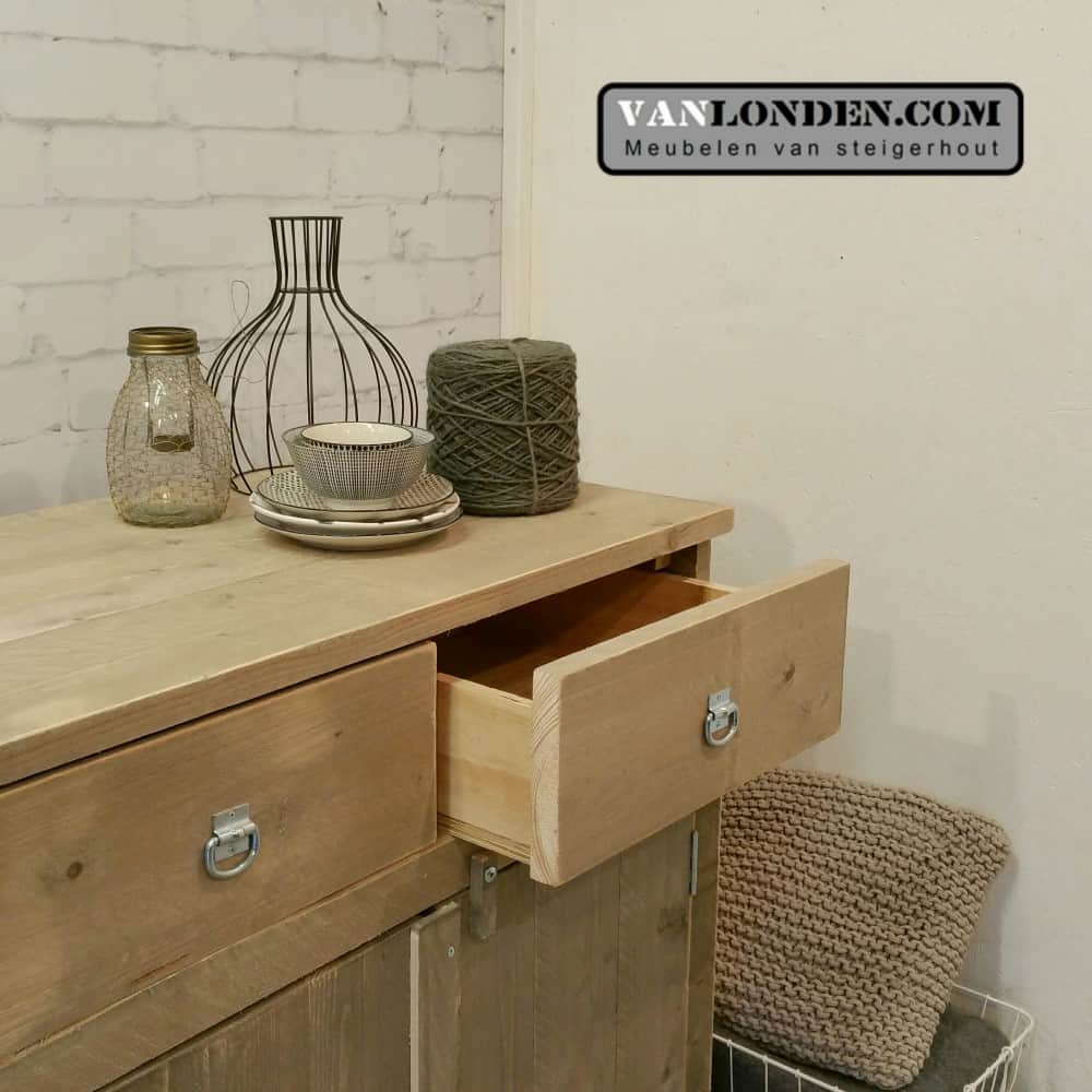 Steigerhouten dressoir Denise