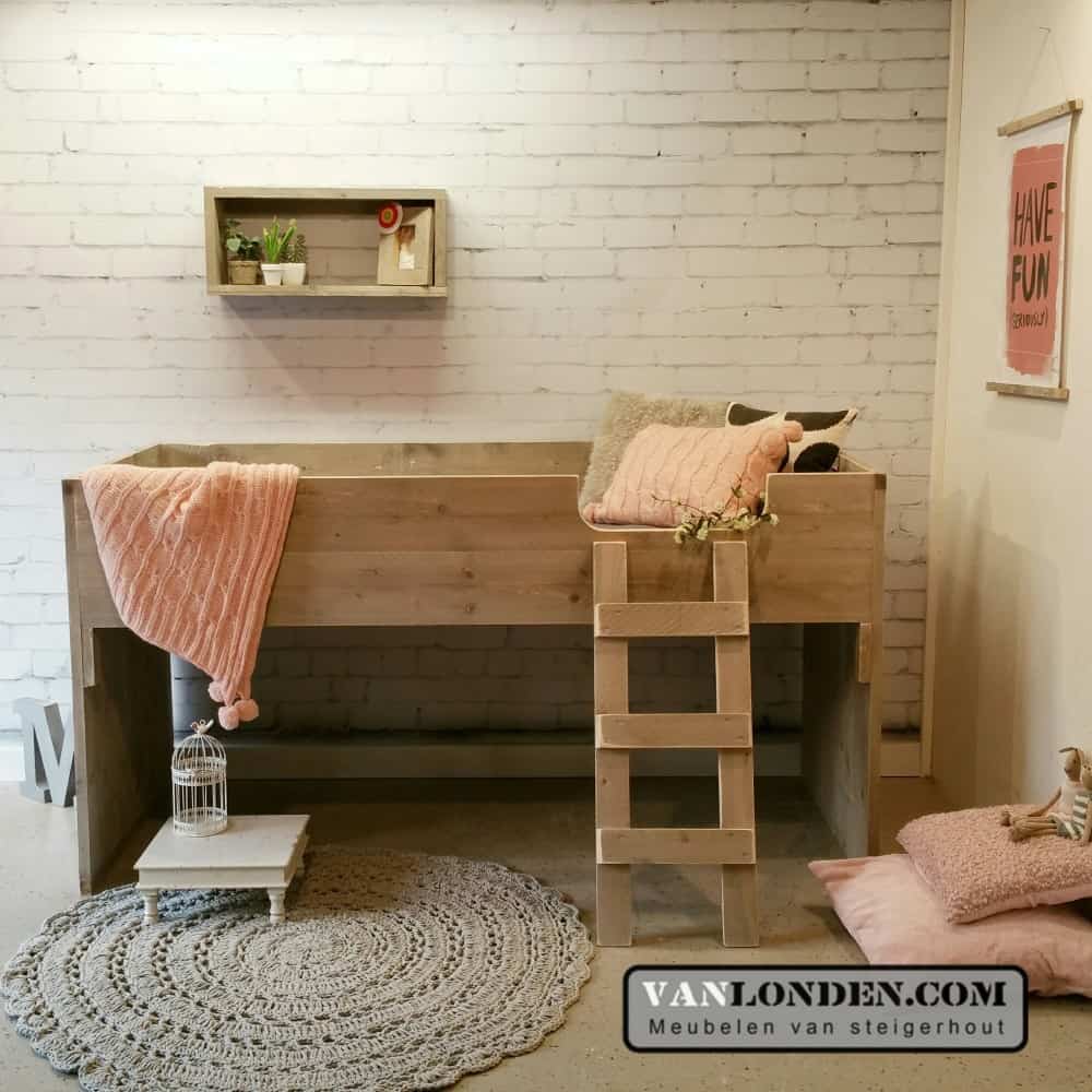Steigerhouten halfhoogslaper Heleen