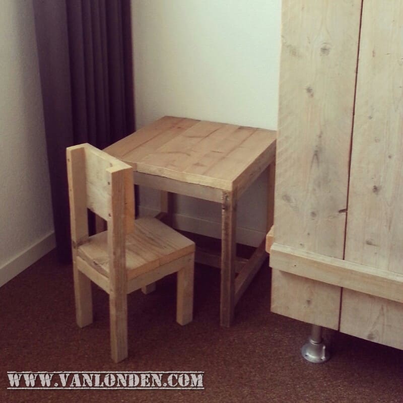Steigerhouten kidshoekje Keano