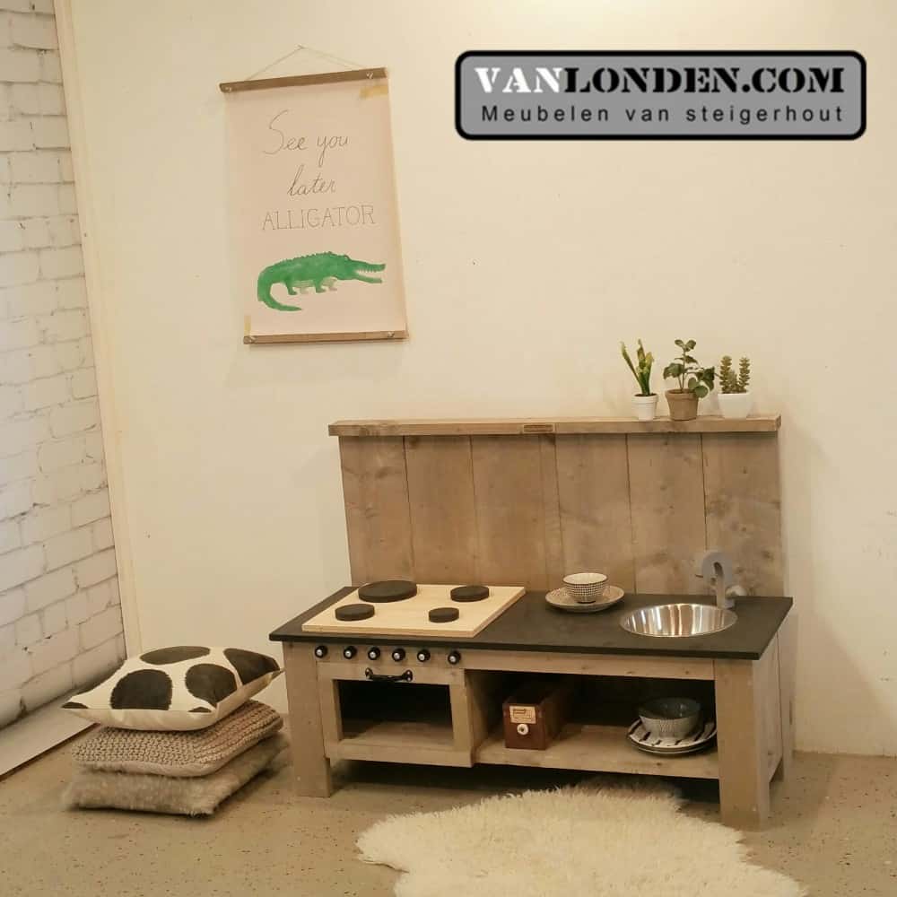 Steigerhouten speelkeuken Kyra