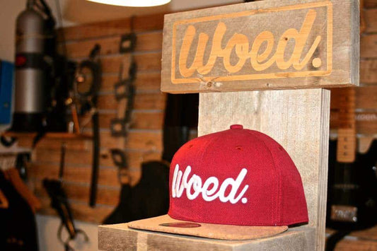 Steigerhouten displays WOED petten