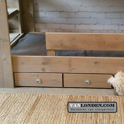 Steigerhouten hoogslaper Guusje
