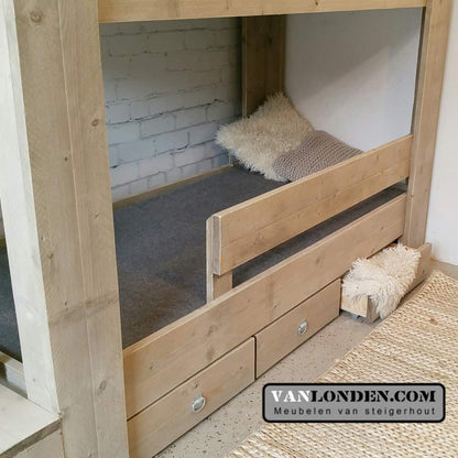 Steigerhouten hoogslaper Guusje
