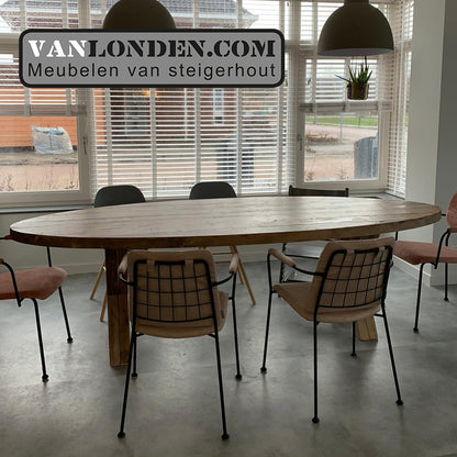 Ovale tafel van balken Pelle