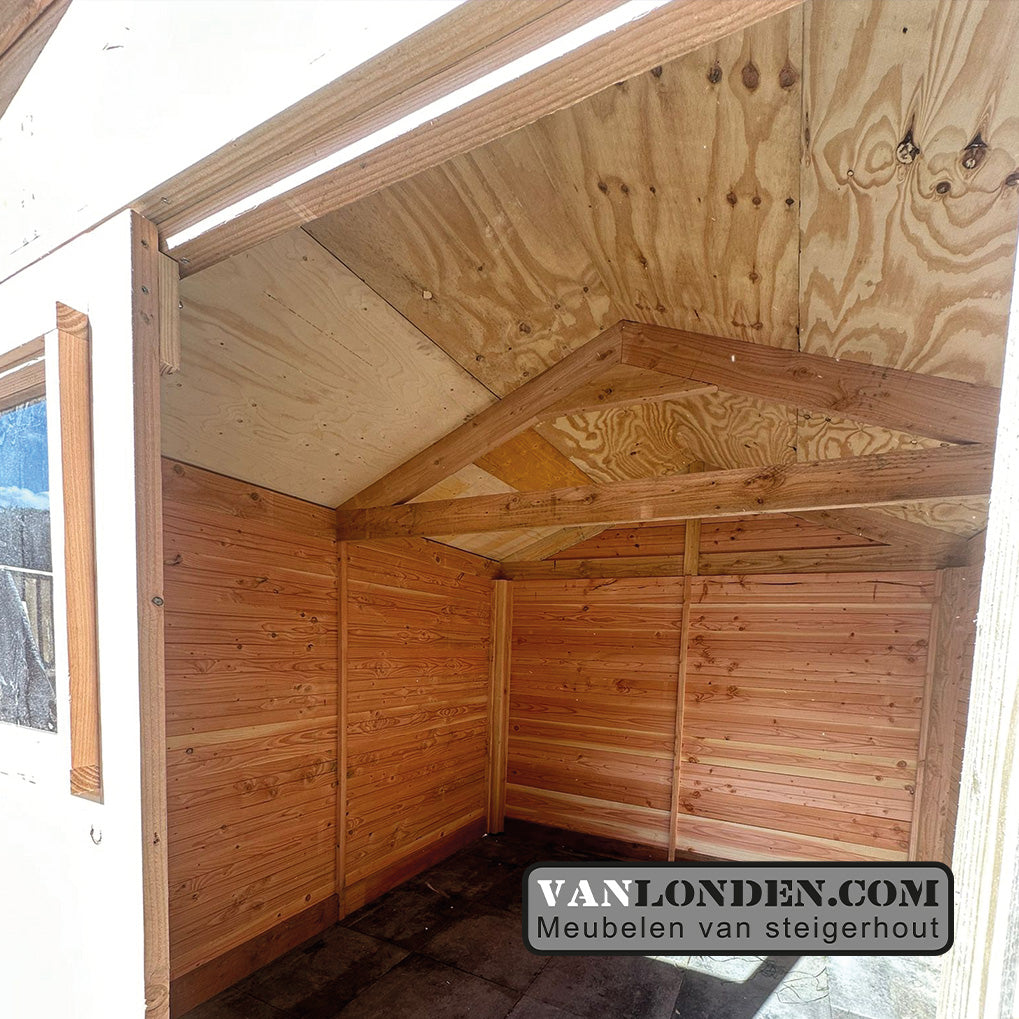 Schuur van Douglas hout Skip