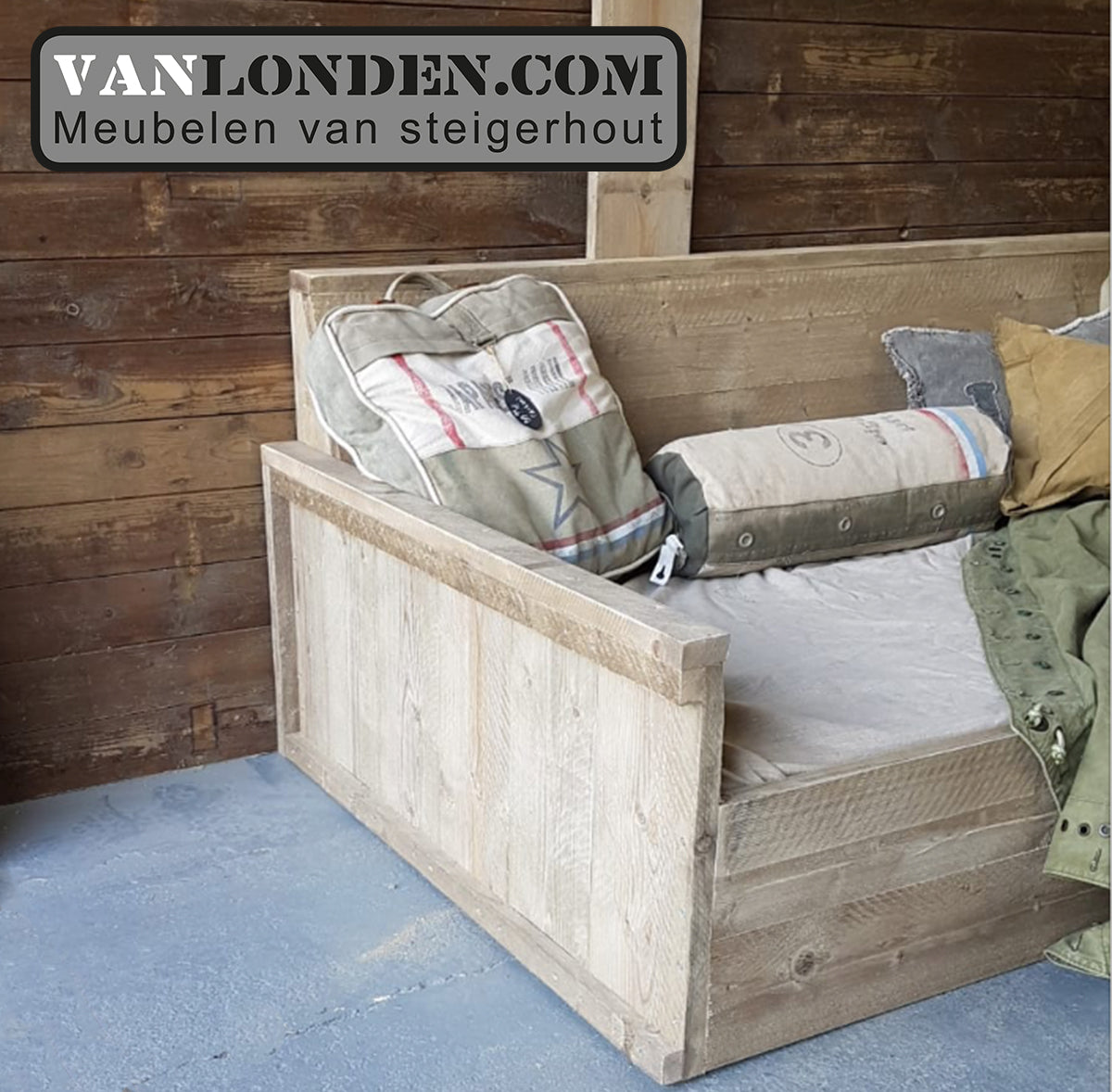 Steigerhouten bed bank combinatie Mikki