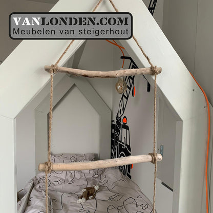 Steigerhouten bed muis