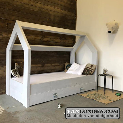 Steigerhouten bed muis