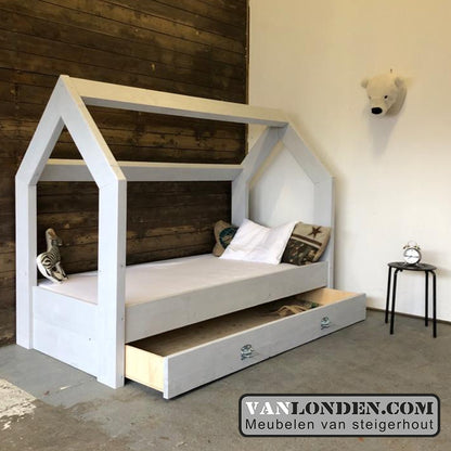 Steigerhouten bed muis