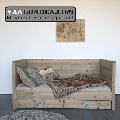 Steigerhouten bedbank Milo