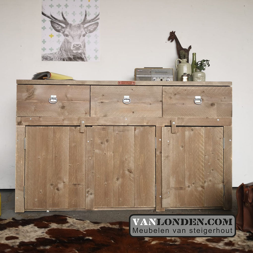 Steigerhouten dressoir Dolores