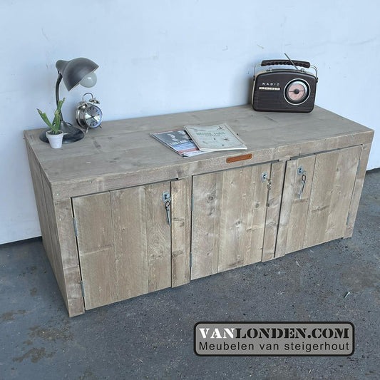 Steigerhouten dressoir Nilu