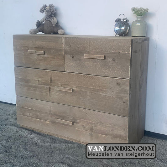 Steigerhouten dressoirkast Diny