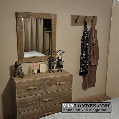 Steigerhouten dressoirkast Diny