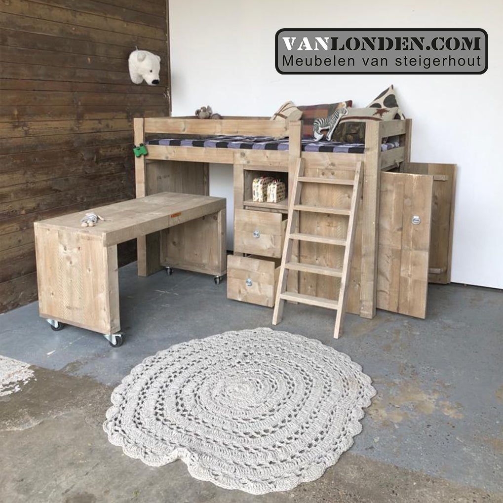 Steigerhouten halfhoogslaper met bureau Patricia