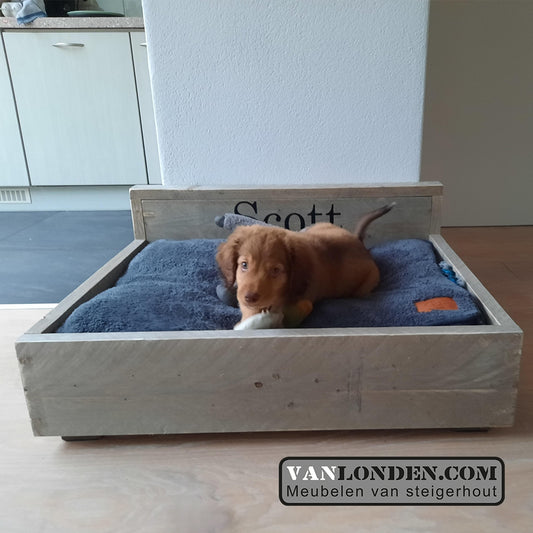 Steigerhouten hondenmand Bello