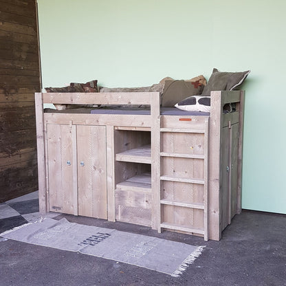 Steigerhouten hoogslaper Bram