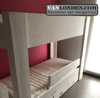 Steigerhouten hoogslaper Guusje