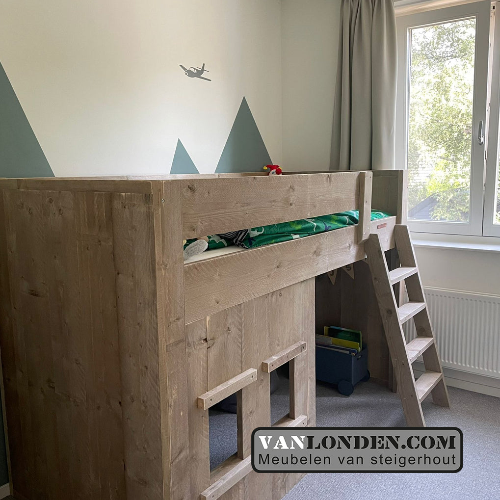 Steigerhouten hoogslaper Jorg