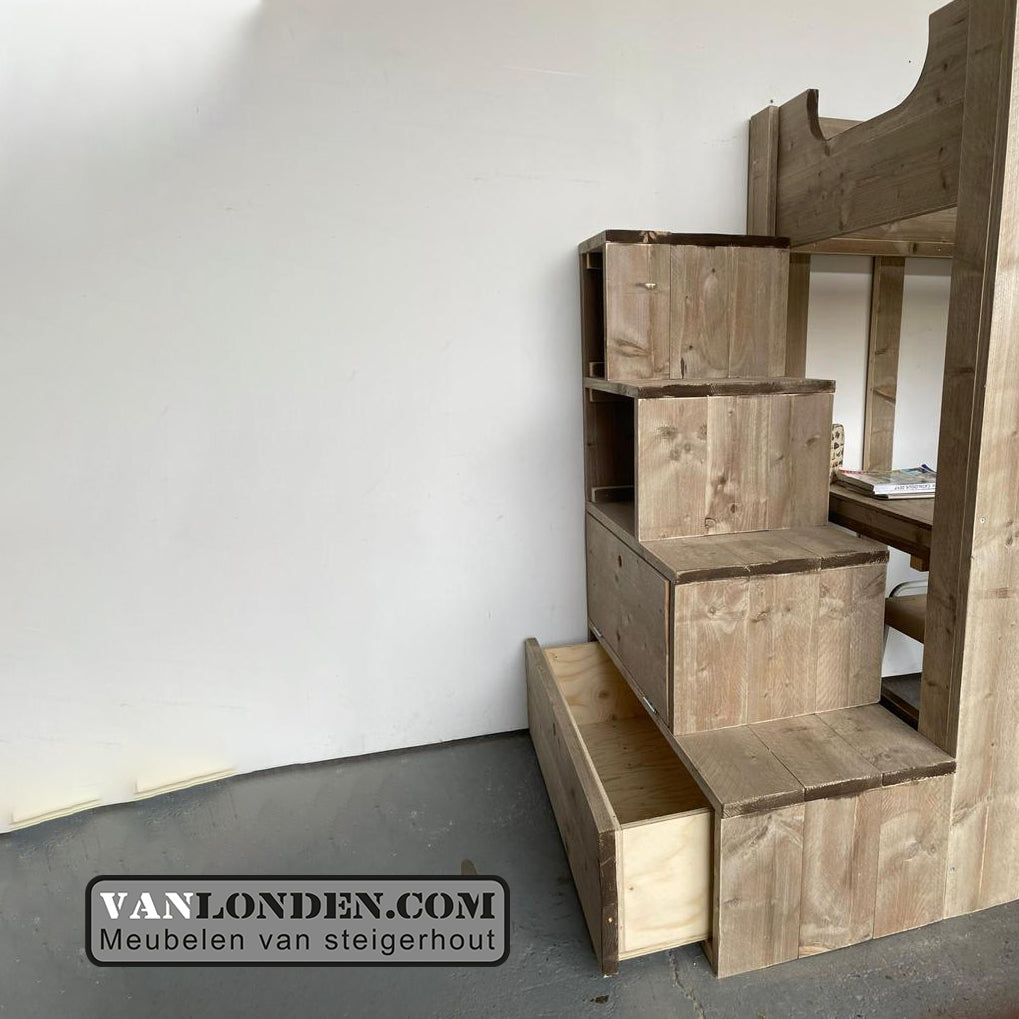Steigerhouten hoogslaper Lize