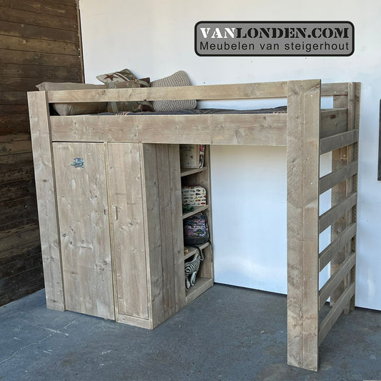 Steigerhouten hoogslaper met kast Wendy