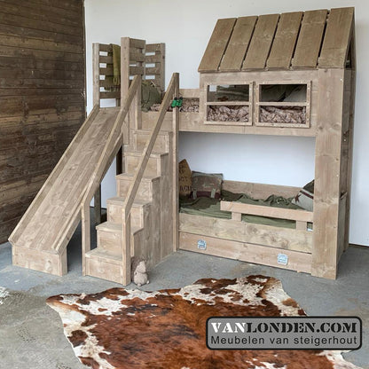 Steigerhouten huisjesbed Ramses