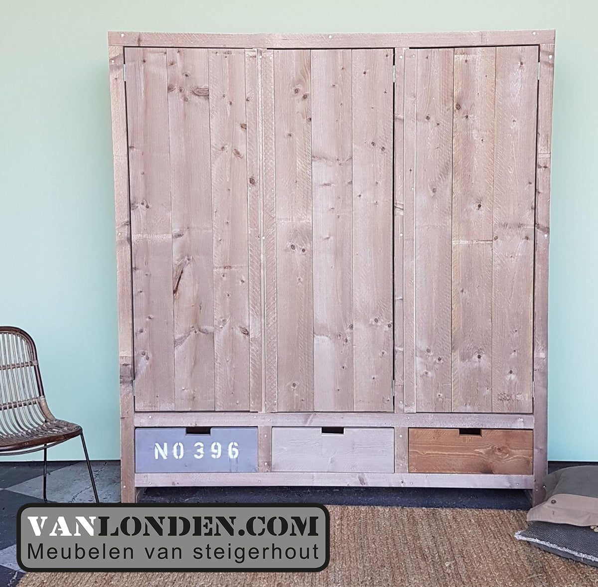 Steigerhouten kledingkast Gilles
