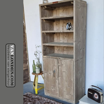 Steigerhouten kast Katie
