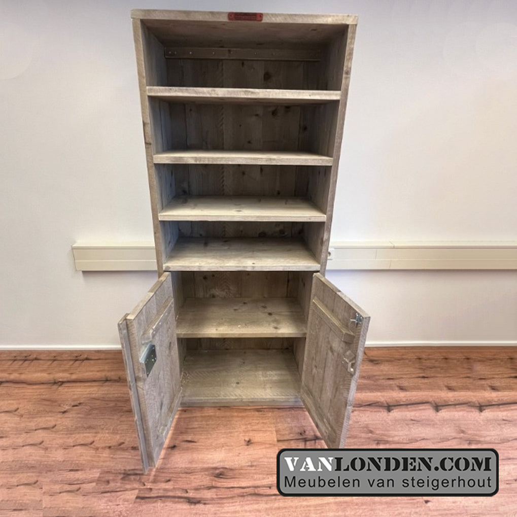 Steigerhouten kast Katie