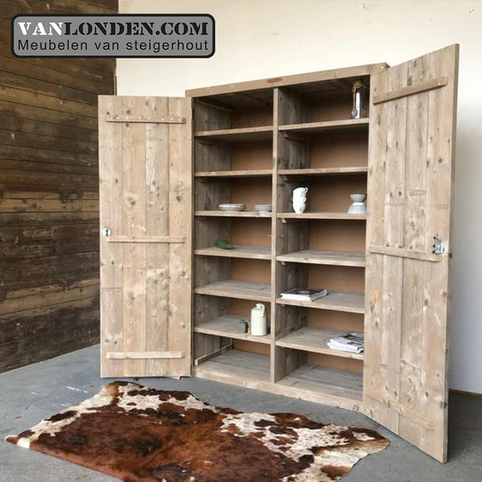 Steigerhouten kast met legplanken Ron