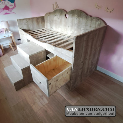 Steigerhouten kinderbed met logeerlade Leentje