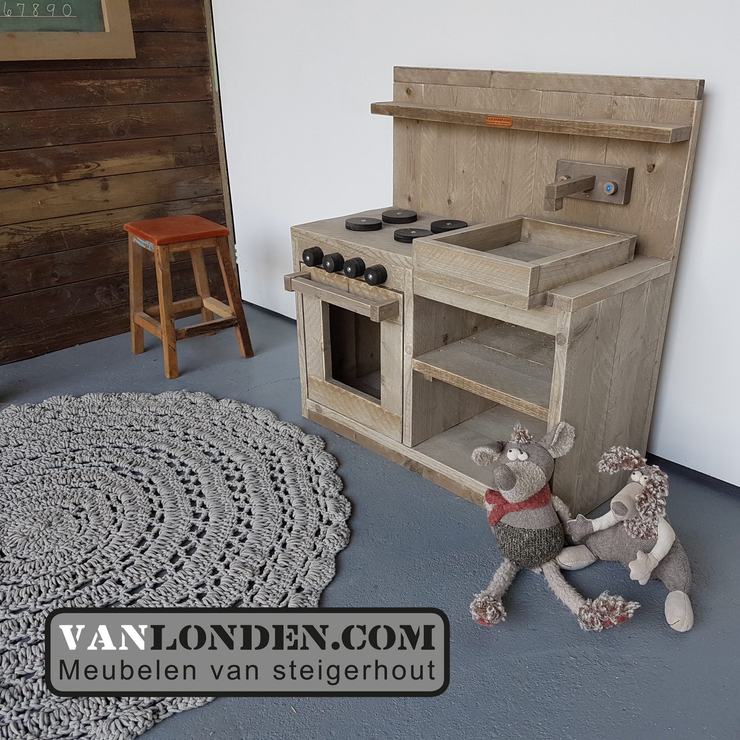 Steigerhouten kinderkeukentje Marlot