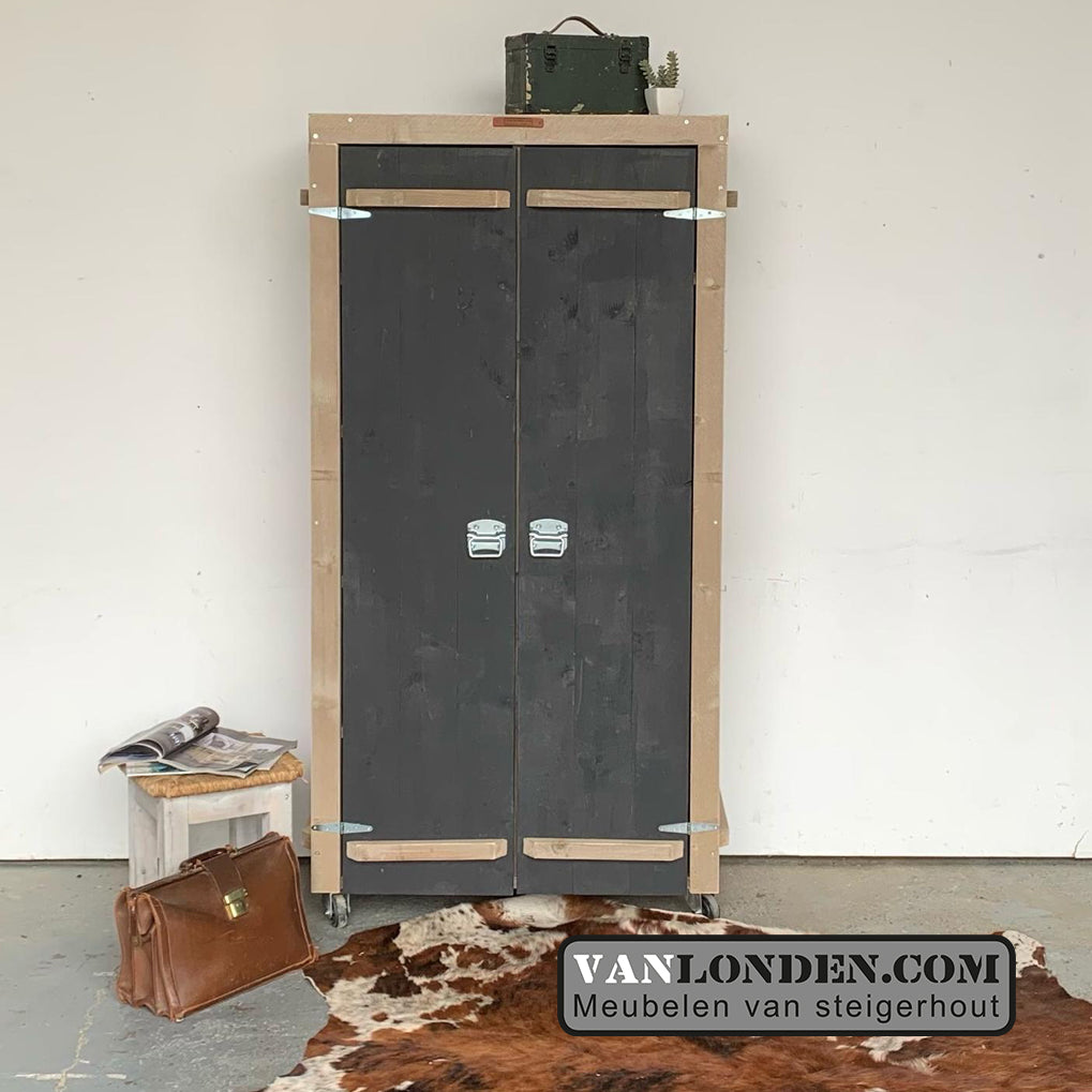 Steigerhouten kledingkast Chris