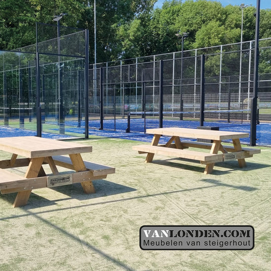 Steigerhouten picknicktafel Padel banen