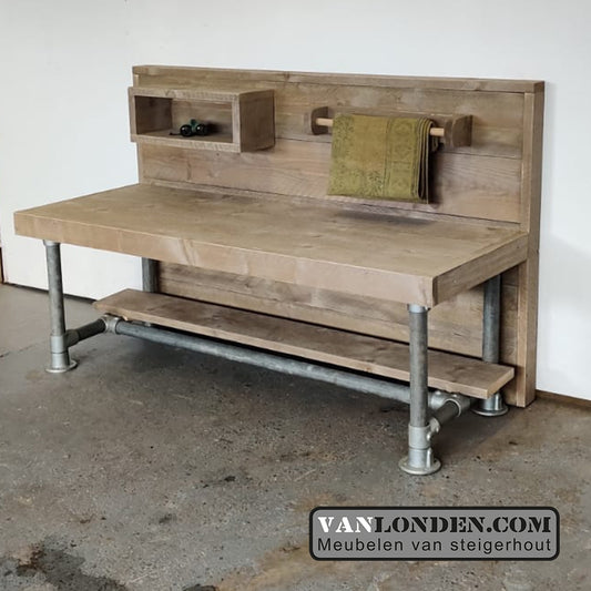 Steigerhouten speeltafel/commode Pip