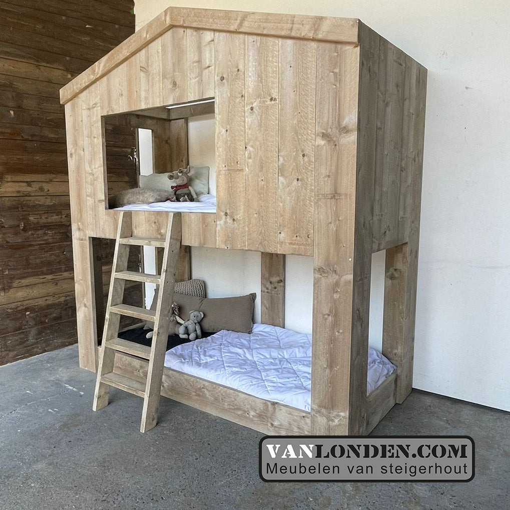 Steigerhouten stapelbed Mara