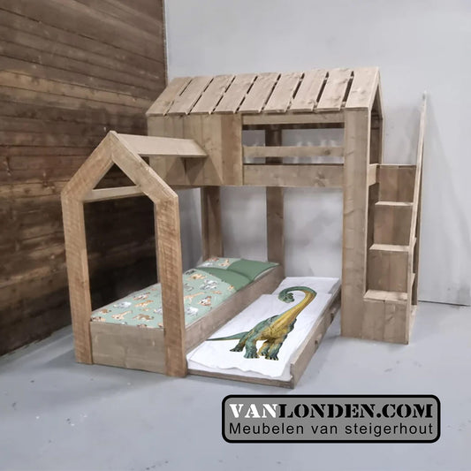 Steigerhouten hoogslaper Akim