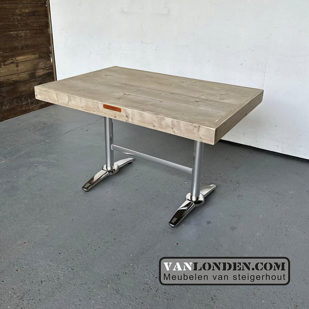 Steigerhouten tafeltje Lenette