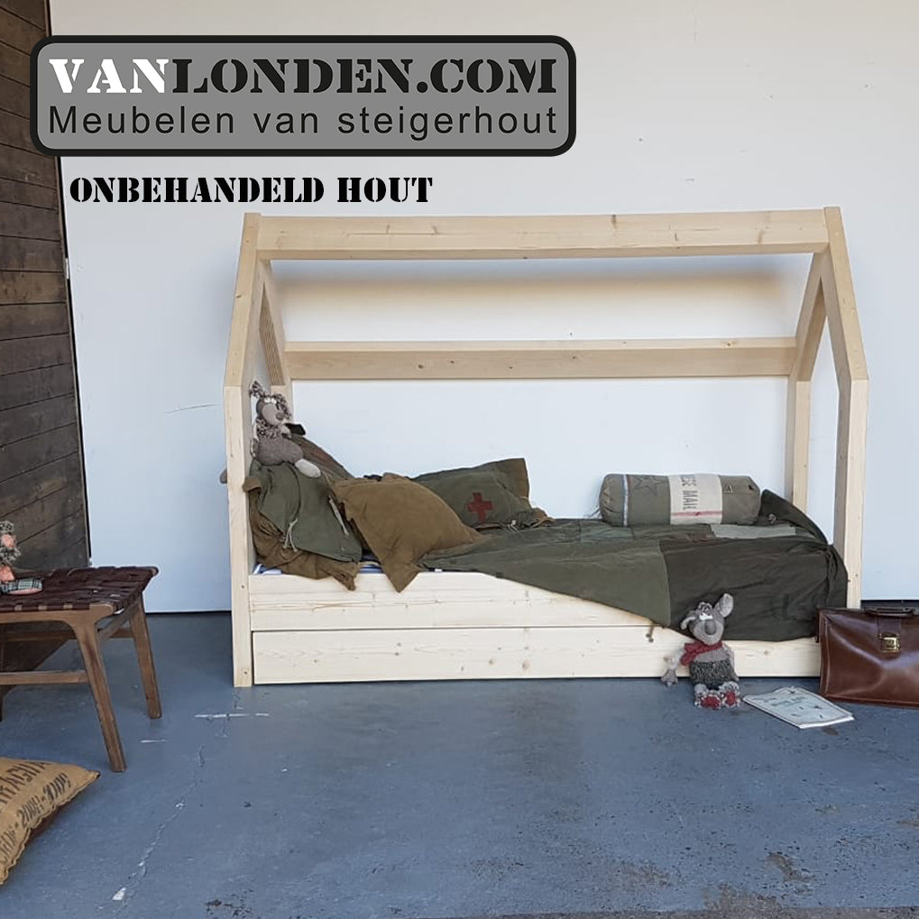 Steigerhouten bed muis