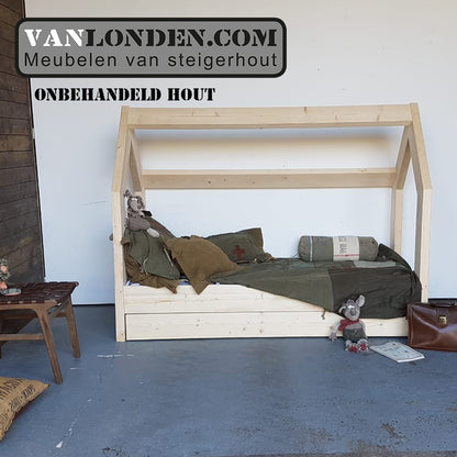 Steigerhouten bed muis