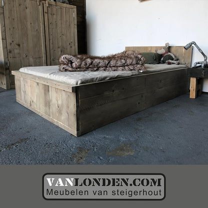 Steigerhouten tweepersoonsbed Lexy