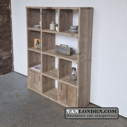 Steigerhouten vakkenkast Lody