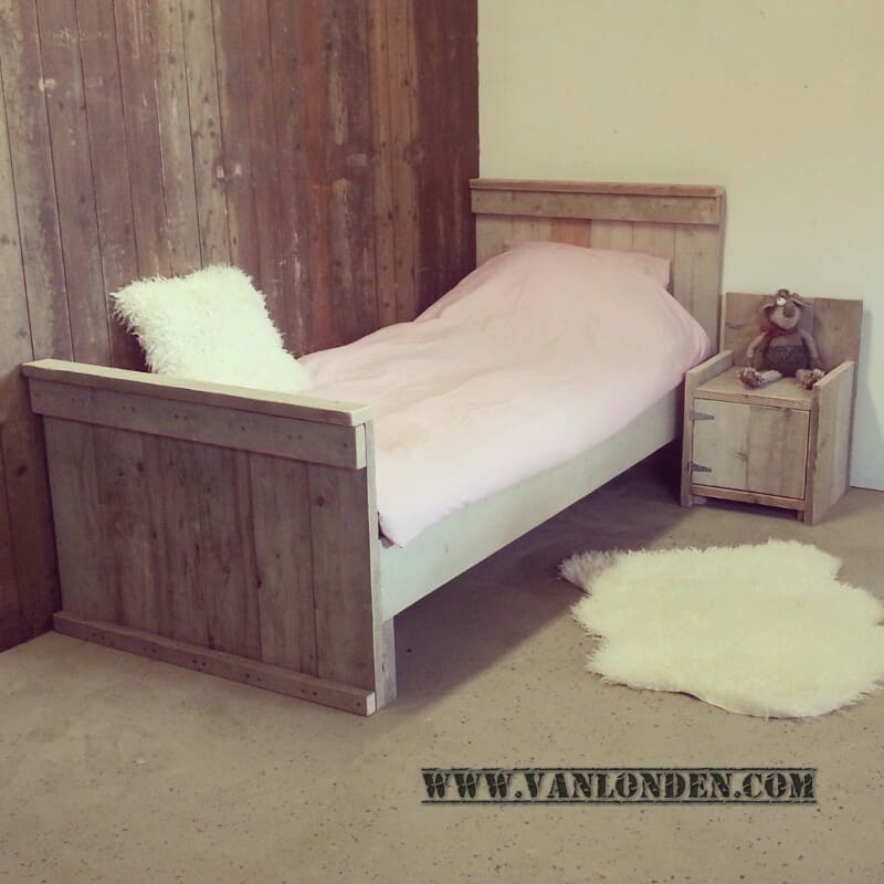 Steigerhouten bed Berend