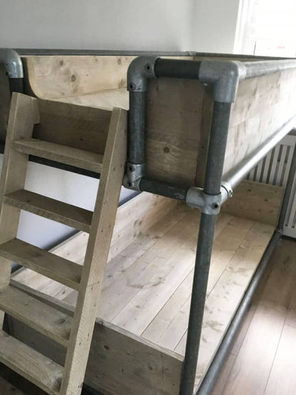 Steigerhouten buisbed Donna met-relaxplateau