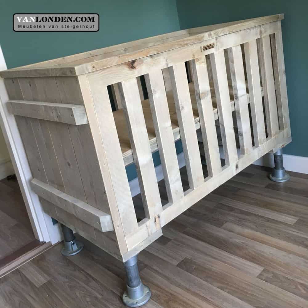 Steigerhouten ledikant Layla