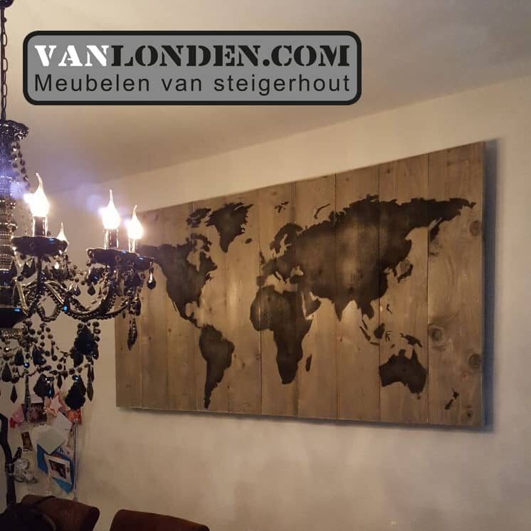 Steigerhouten wereldkaart panelen