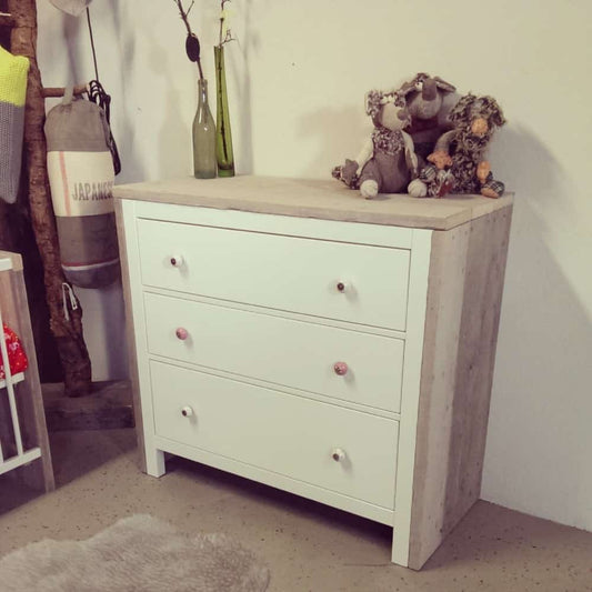Steigerhouten commode Sanne