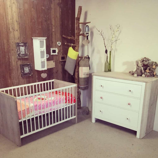 Steigerhouten commode Sanne